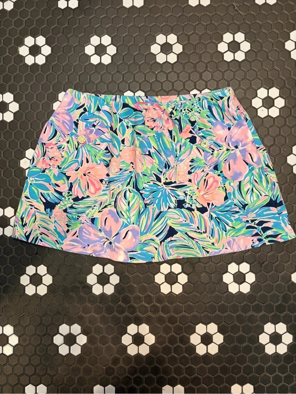 Lilly Pulitzer Floral Skort in Blue & Pink Size Medium Like New
